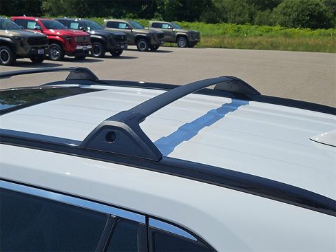 New 2025 Toyota RAV4 XLE image 7