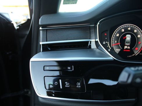 Used 2022 Audi A8 L 3.0T w/ Executive Package image 34