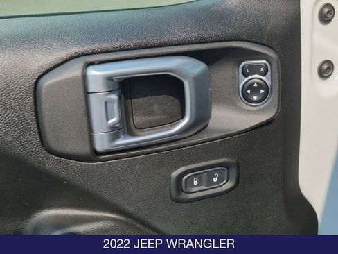 Used 2022 Jeep Wrangler Unlimited Sport AWD/4WD image 12