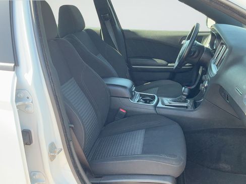 Used 2023 Dodge Charger SXT RWD image 21