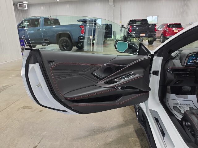 Used 2023 Chevrolet Corvette Z06 w/ Z07 Performance Package RWD image 25
