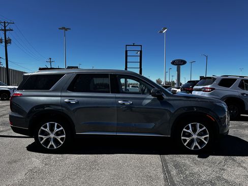 Used 2021 Hyundai Palisade SEL w/ Convenience Package FWD image 6