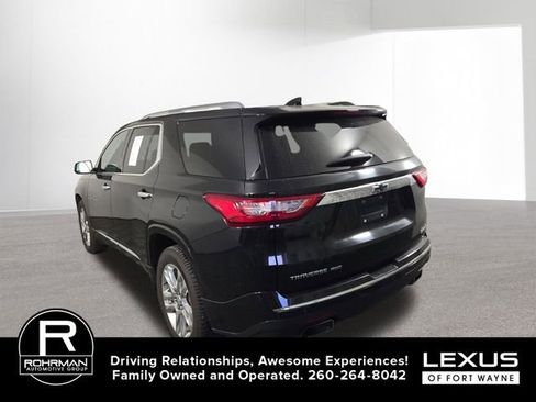 Used 2019 Chevrolet Traverse High Country AWD/4WD image 9