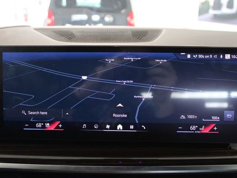 Used 2026 BMW X5 xDrive40i w/ Executive Package image 14