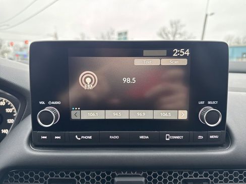 Certified 2023 Honda HR-V Sport image 31