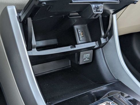 Used 2017 Honda Accord EX image 30