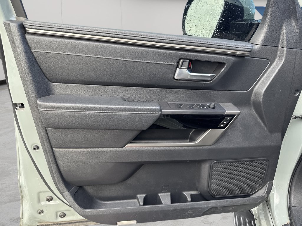 Used 2024 Toyota Sequoia Limited AWD/4WD image 9