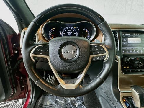 Used 2017 Jeep Grand Cherokee Summit AWD/4WD image 11