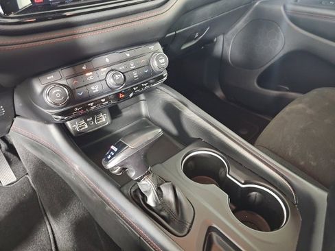 Certified 2024 Dodge Durango GT image 19