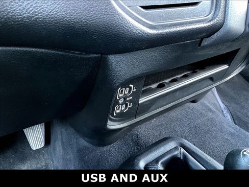 Used 2024 RAM 3500 SLT w/ Quick Order Package 2YG SLT AWD/4WD image 8