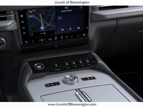 New 2026 Lincoln Navigator Reserve w/ Jet Appearance Package AWD/4WD image 18