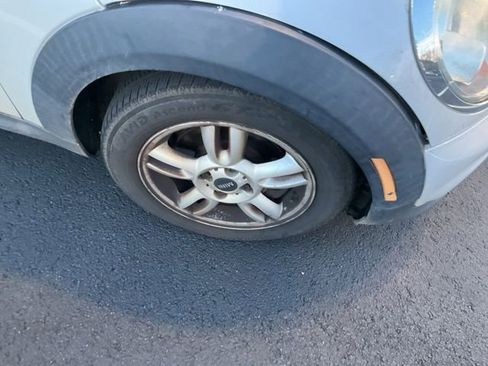 Used 2012 MINI Cooper Hardtop image 2