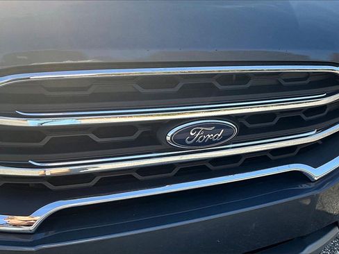 Used 2021 Ford EcoSport Titanium image 29