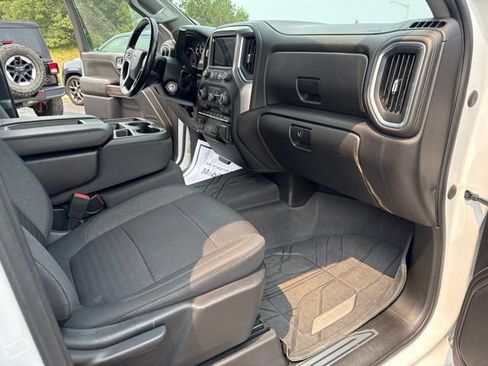 Used 2022 Chevrolet Silverado 2500 LT w/ Fleet Comfort Package AWD/4WD image 24