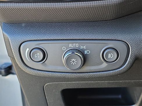 Used 2023 Chevrolet TrailBlazer LT w/ Convenience Package image 18