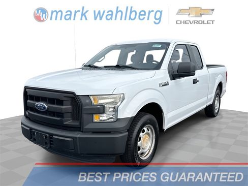 Used 2015 Ford F150 XL w/ Equipment Group 101A Mid image 1