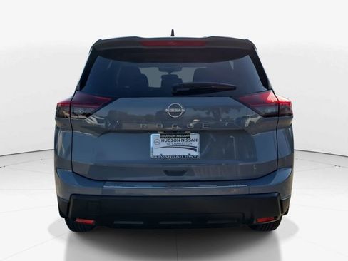 New 2026 Nissan Rogue SV FWD image 7