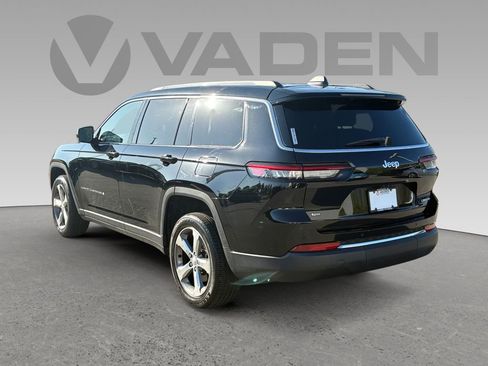 Used 2022 Jeep Grand Cherokee L Limited image 24