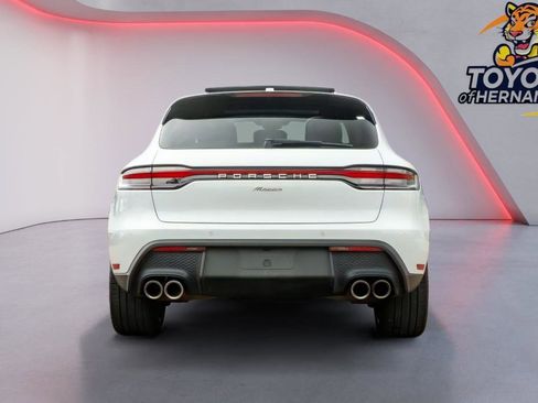 Used 2023 Porsche Macan Turbo AWD/4WD image 6