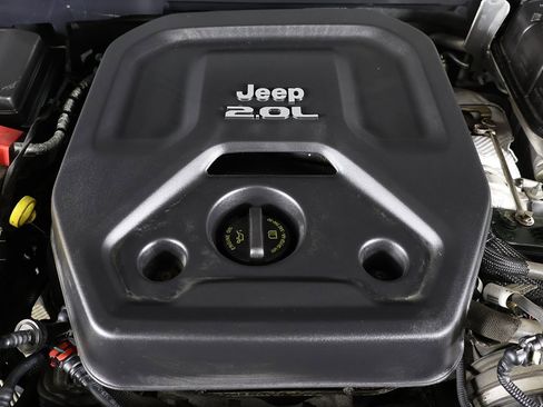 Used 2022 Jeep Wrangler Unlimited Sport image 14