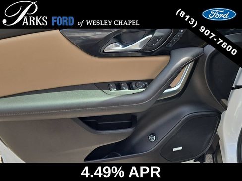 Used 2024 Chevrolet Blazer Premier w/ Enhanced Convenience Package FWD image 16