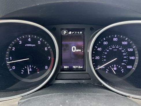 Used 2019 Hyundai Santa Fe XL FWD image 13