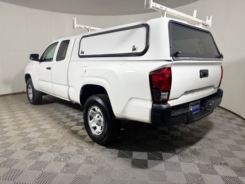 Used 2023 Toyota Tacoma SR RWD image 5