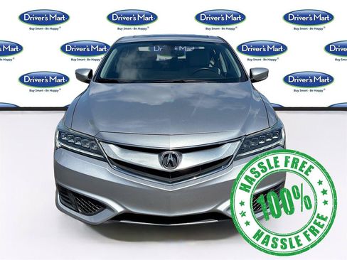 Used 2017 Acura ILX FWD image 2