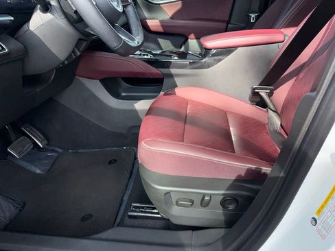 Used 2024 Buick Envision Sport Touring AWD/4WD image 21