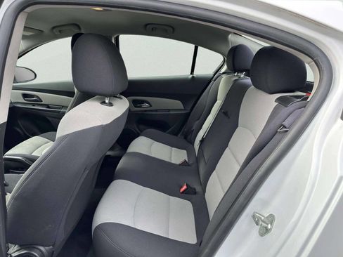 Used 2012 Chevrolet Cruze LS w/ Connectivity Package FWD image 17