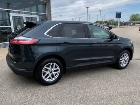 Certified 2023 Ford Edge SEL w/ Convenience Package AWD/4WD image 2