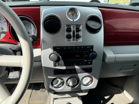 Used 2006 Chrysler PT Cruiser Touring FWD image 20