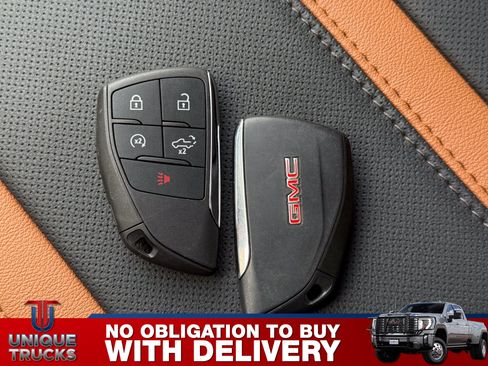 Used 2025 GMC Sierra 3500 AT4 w/ AT4 Premium Plus Package image 36