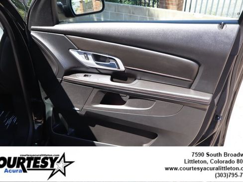 Used 2013 GMC Terrain SLE AWD/4WD image 28