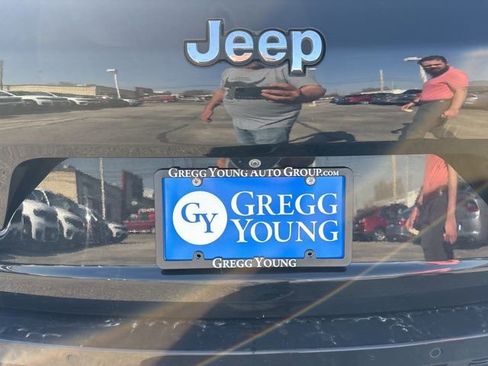 Used 2022 Jeep Grand Cherokee L Limited w/ Luxury Tech Group II image 13