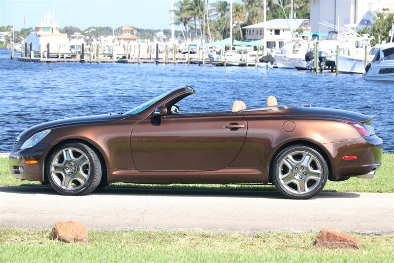 Used 2007 Lexus SC 430 Convertible RWD image 6