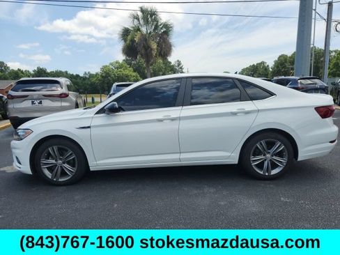 Used 2020 Volkswagen Jetta R-Line FWD image 11