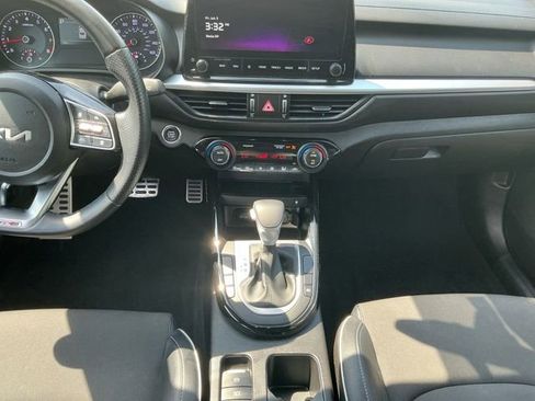 Used 2023 Kia Forte GT-Line w/ GT-Line Premium Package FWD image 12