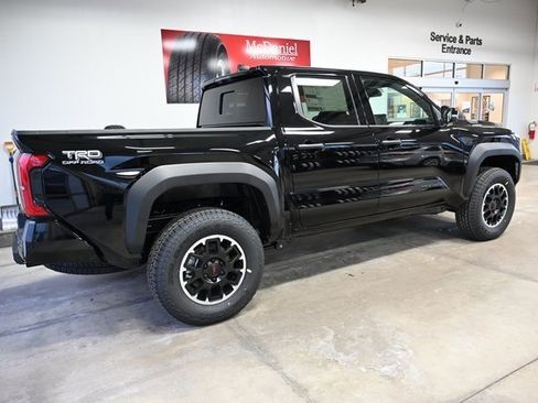 New 2026 Toyota Tacoma TRD Off-Road image 5
