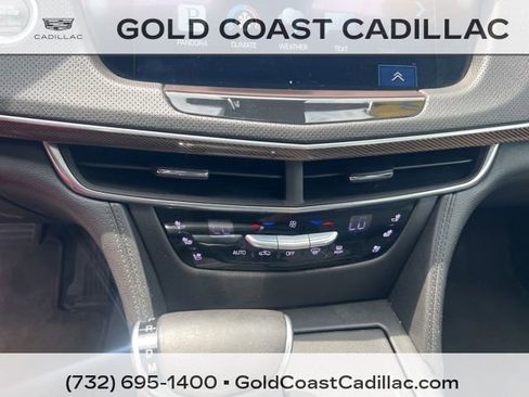 Used 2016 Cadillac CT6 Luxury AWD/4WD image 23