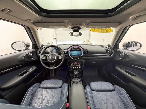 Used 2022 MINI Cooper Clubman S w/ Signature Upholstery Package FWD image 3