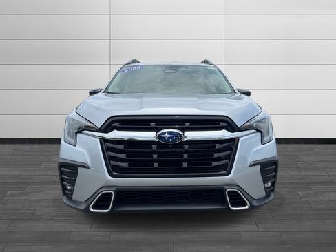 Certified 2025 Subaru Ascent Touring AWD/4WD image 8