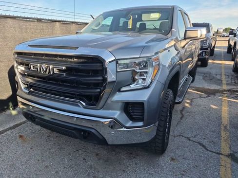 Used 2019 GMC Sierra 1500 4x4 Crew Cab w/ 1SA Driver Alert Package I image 2