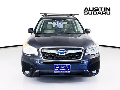 Used 2014 Subaru Forester 2.5i Touring AWD/4WD image 2