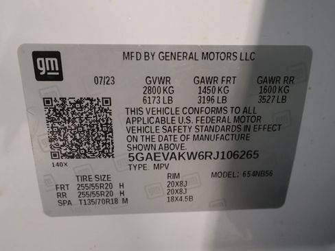 Used 2024 Buick Enclave Essence w/ Sport Touring Edition AWD/4WD image 34