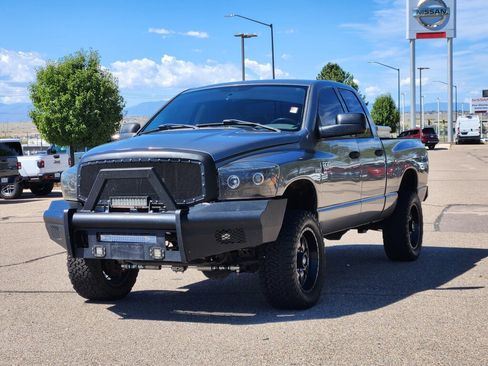 Used 2009 Dodge Ram 2500 Truck SXT AWD/4WD image 4