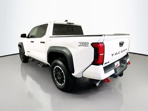 Certified 2025 Toyota Tacoma TRD Off-Road w/ TRD Off Road Upgrade Package AWD/4WD image 7