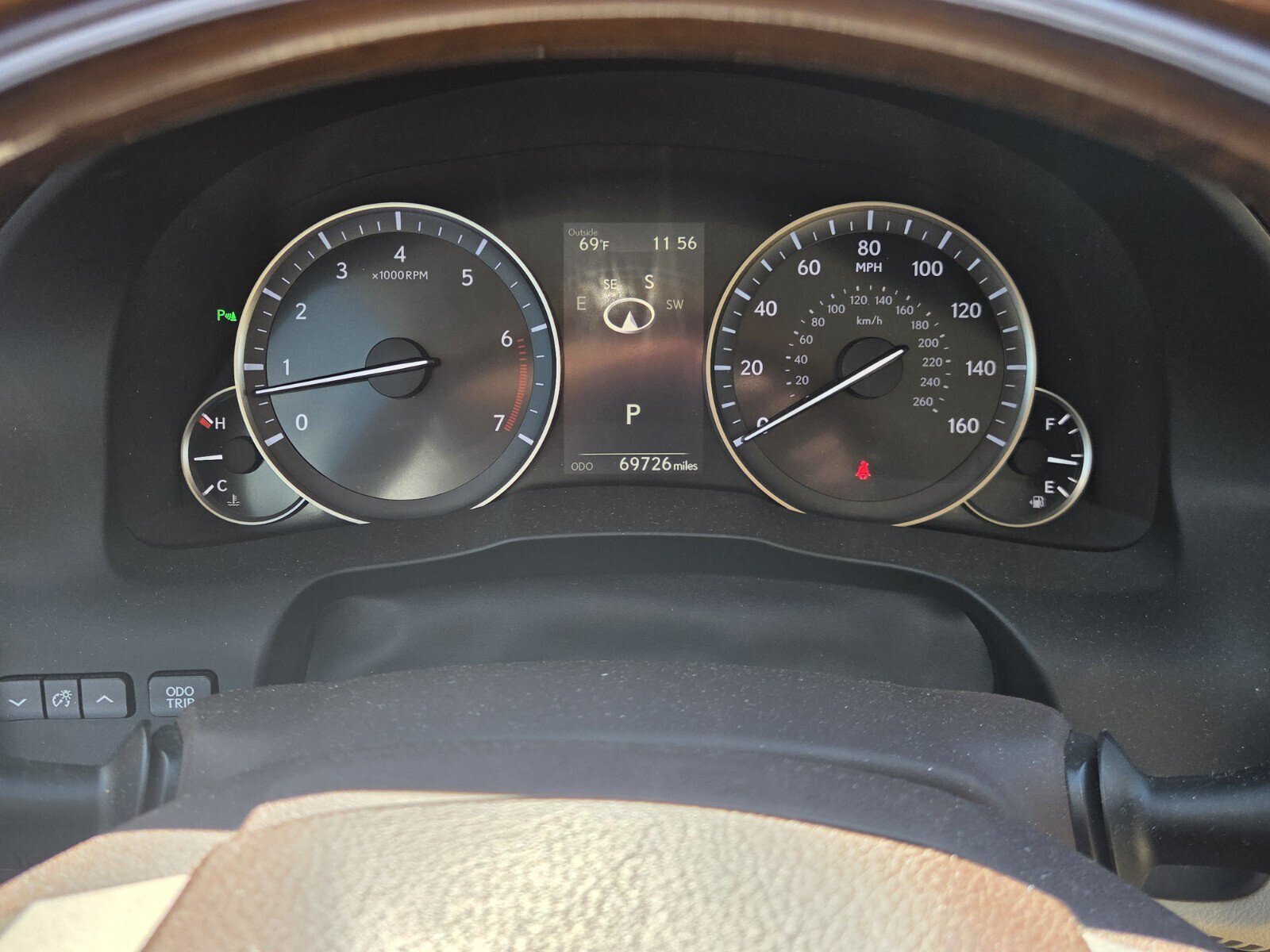 Used 2016 Lexus ES 350 w/ Luxury Package w/Wood Trim FWD image 12