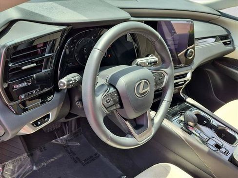Used 2024 Lexus RX 350 FWD w/ Technology Package image 10