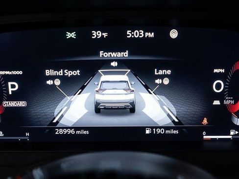 Used 2023 Nissan Rogue Platinum w/ Platinum Premium Package image 24